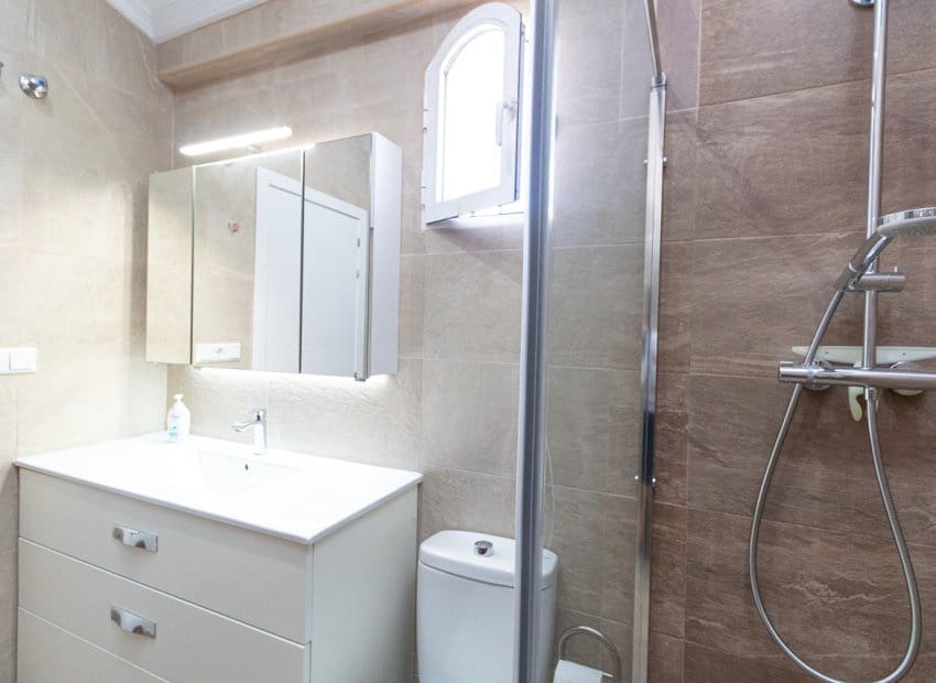 3 soverom Kjedet enebolig til salgs i La Zenia med svømmebasseng - € 312 000 (Ref: 9524531)