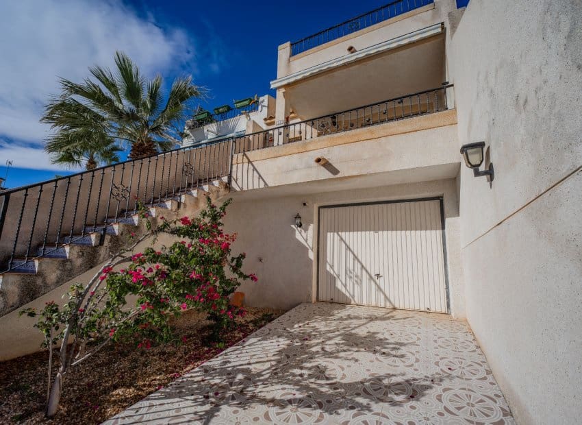 3 camera da letto Casa in vendita in Villamartin con piscina garage - 189.950 € (Rif: 9524532)