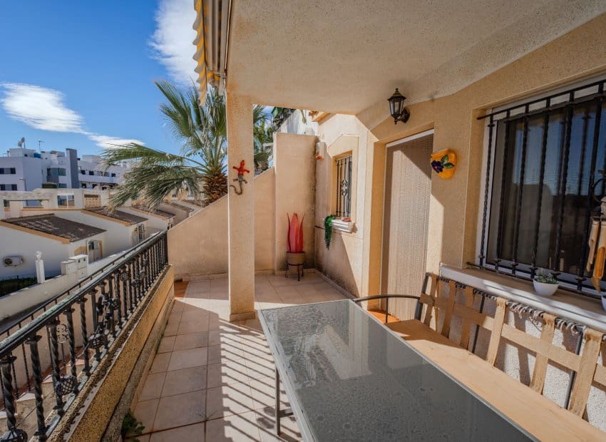 3 camera da letto Casa in vendita in Villamartin con piscina garage - 189.950 € (Rif: 9524532)