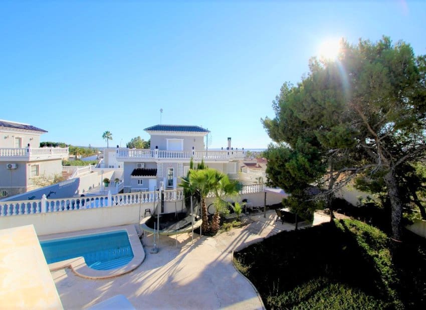 3 camera da letto Villa in vendita in Ciudad Quesada con piscina - 620.000 € (Rif: 9527924)