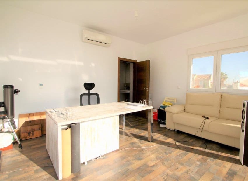 3 camera da letto Villa in vendita in Ciudad Quesada con piscina - 620.000 € (Rif: 9527924)