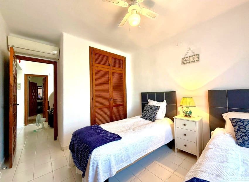 3 chambre Villa/Maison à vendre à Villamartin - 449 000 € (Ref: 9527925)