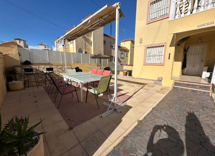 4 soveværelse Lejlighed til salg i San Miguel de Salinas med swimmingpool - € 189.995 (Ref: 9527927)