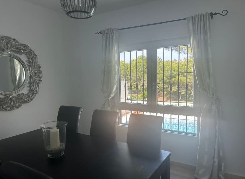 5 sypialnia Willa na sprzedaż w Orihuela Costa z basenem - 639 900 € (Ref: 9527928)