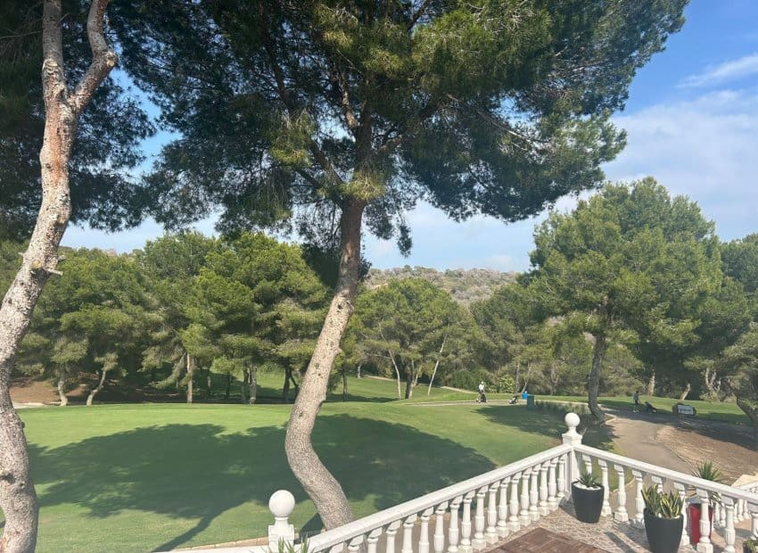 5 sypialnia Willa na sprzedaż w Orihuela Costa z basenem - 639 900 € (Ref: 9527928)