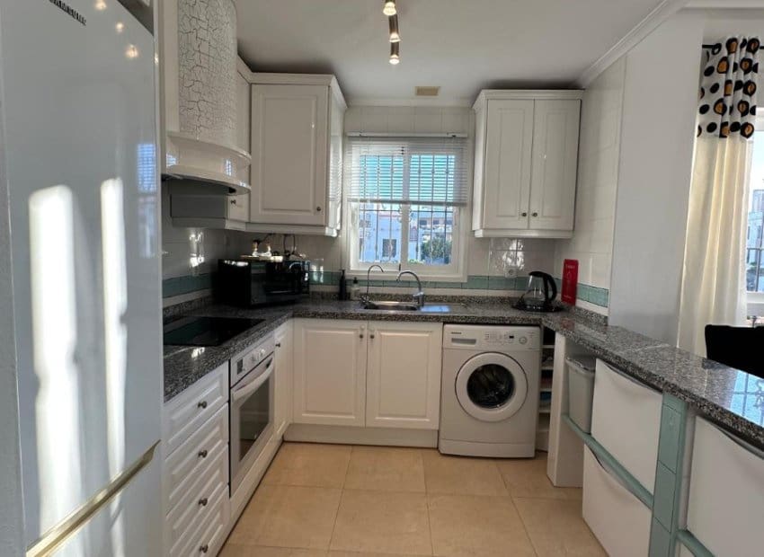 2 quarto Apartamento para venda em Campoamor com piscina - 189 995 € (Ref: 9527930)