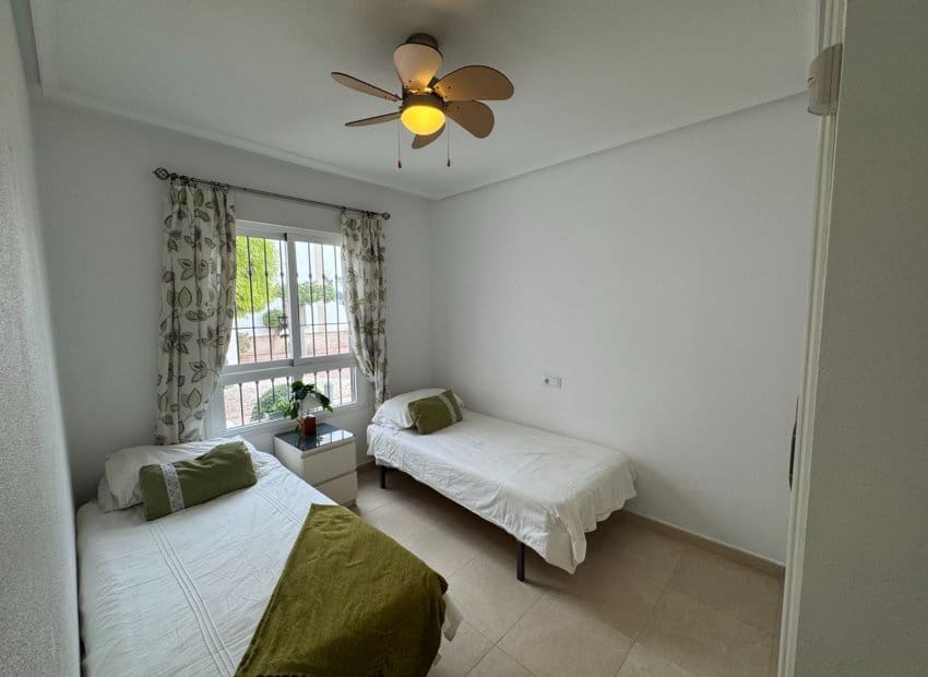 2 quarto Apartamento para venda em Campoamor com piscina - 189 995 € (Ref: 9527930)