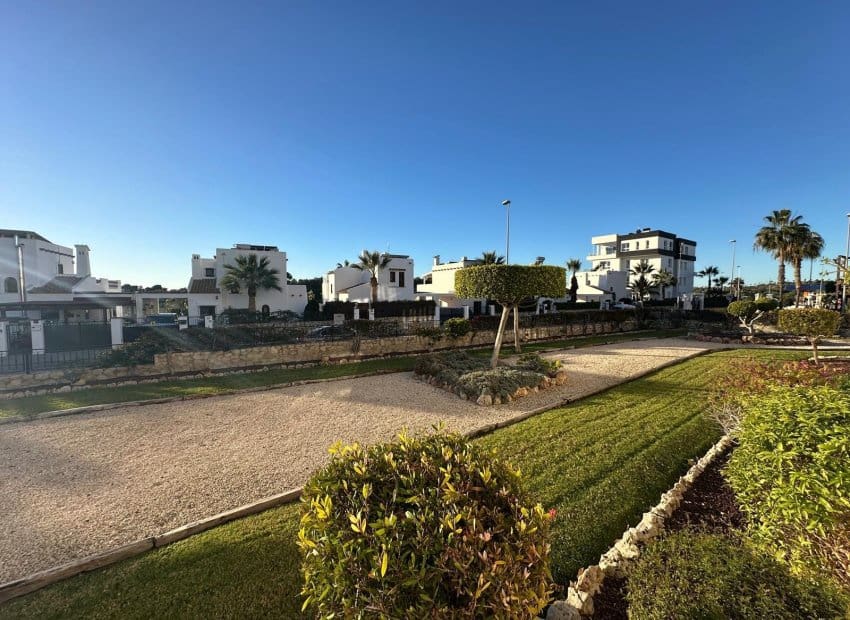 2 quarto Apartamento para venda em Campoamor com piscina - 189 995 € (Ref: 9527930)