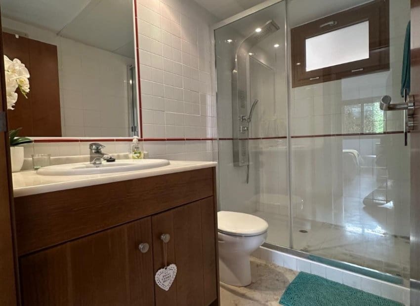 2 sypialnia Apartament na sprzedaż w Punta Prima z basenem - 289 995 € (Ref: 9527931)