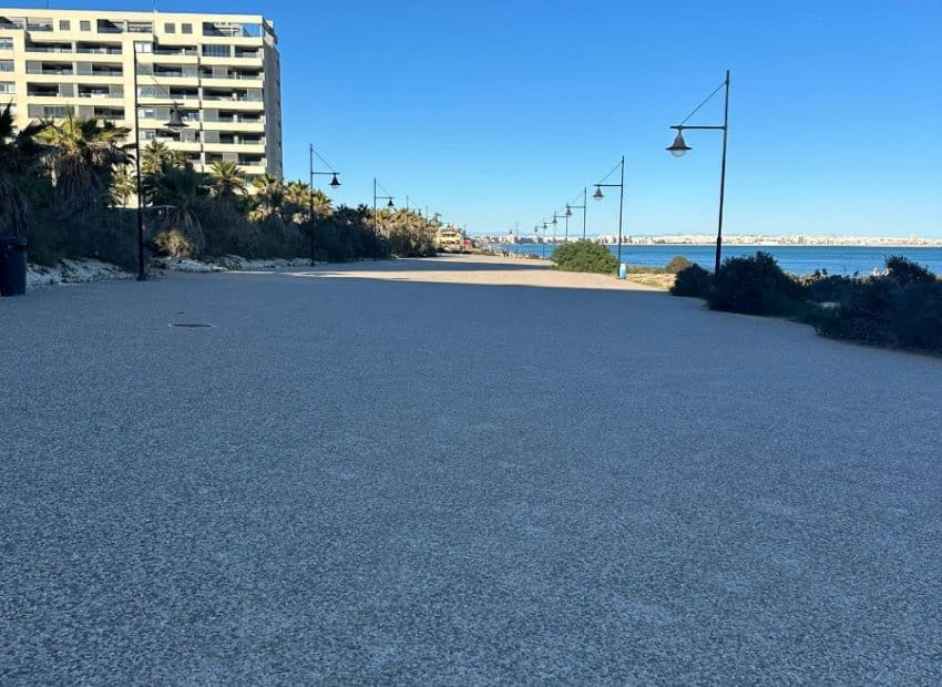 2 sypialnia Apartament na sprzedaż w Punta Prima z basenem - 289 995 € (Ref: 9527931)