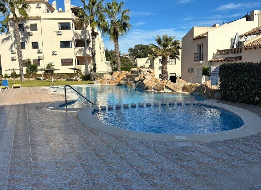 2 bedroom Townhouse for sale in Las Ramblas Golf - € 235,000 (Ref: 9527932)