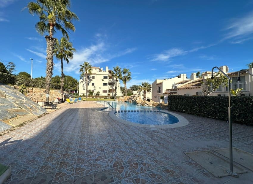 2 bedroom Townhouse for sale in Las Ramblas Golf - € 235,000 (Ref: 9527932)