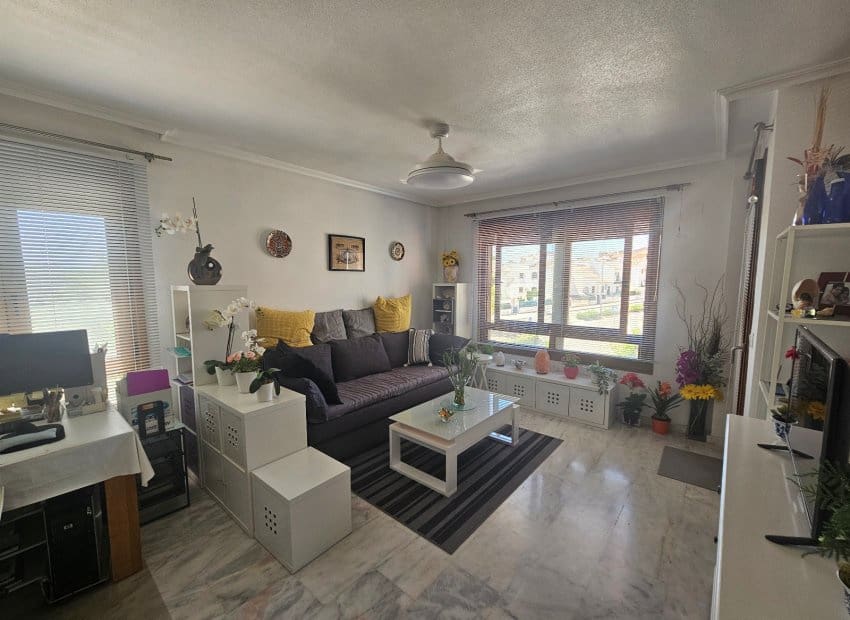 2 sypialnia Apartament na sprzedaż w Villamartin z basenem - 179 999 € (Ref: 9536827)