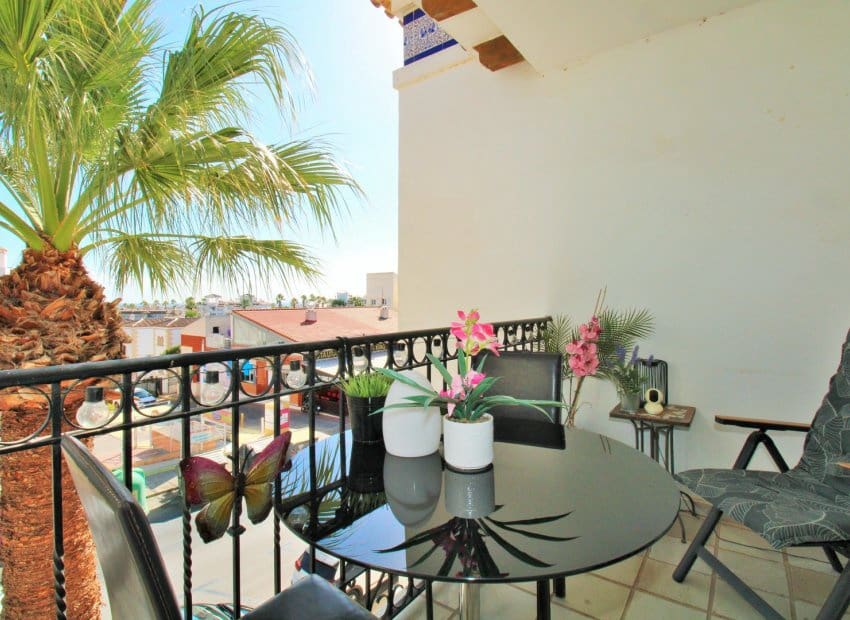 1 quarto Apartamento para venda em Villamartin com piscina - 129 000 € (Ref: 9536828)