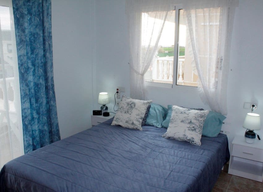 4 soveværelse Villa til salg i Torre de la Horadada med garage - € 272.000 (Ref: 9548466)