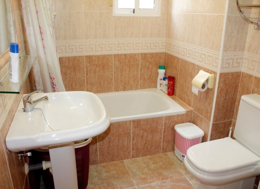 4 soveværelse Villa til salg i Torre de la Horadada med garage - € 272.000 (Ref: 9548466)