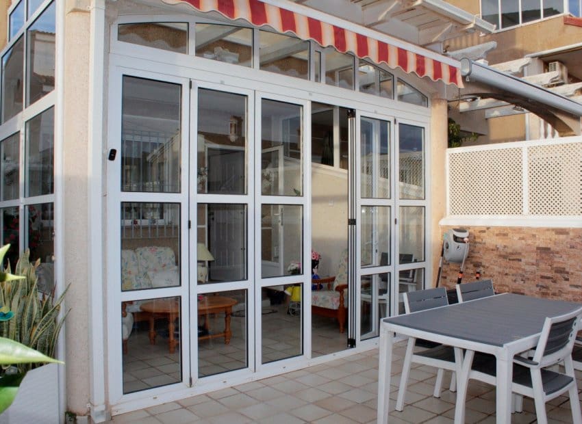 4 soveværelse Villa til salg i Torre de la Horadada med garage - € 272.000 (Ref: 9548466)