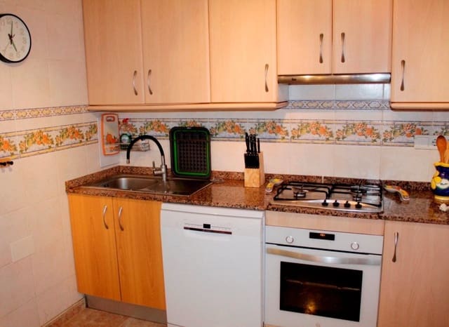 4 soveværelse Villa til salg i Torre de la Horadada, Pilar de la Horadada med garage - € 272.000 (Ref: 9548466)