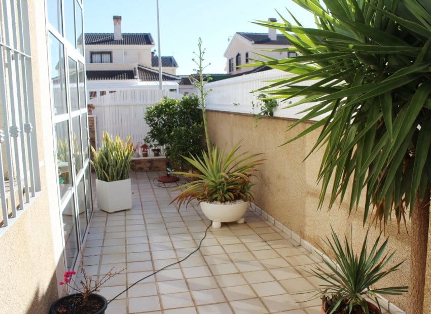 4 soveværelse Villa til salg i Torre de la Horadada med garage - € 272.000 (Ref: 9548466)