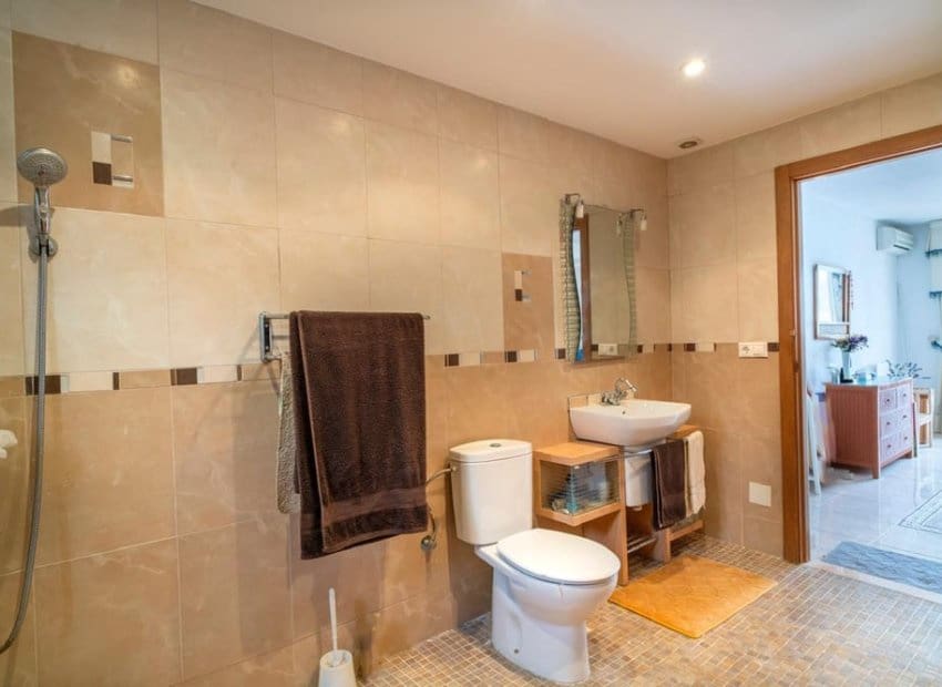 4 soverom Villa til salgs i Villamartin med svømmebasseng - € 650 000 (Ref: 9558015)