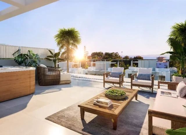 4 soverom Villa til salgs i Cabo de las Huertas, Alicante by med svømmebasseng - € 1 150 000 (Ref: 9565475)