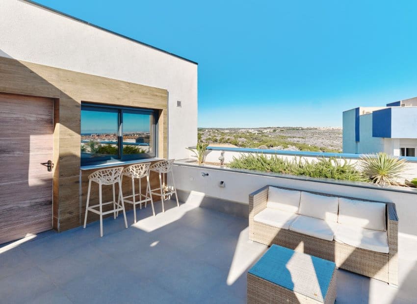 3 soveværelse Lejlighed til salg i Dehesa de Campoamor med swimmingpool - € 425.600 (Ref: 9576824)