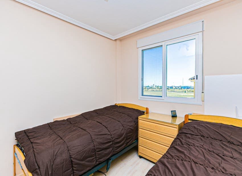 2 quarto Apartamento para venda em Orihuela Costa com piscina - 174 900 € (Ref: 9576828)