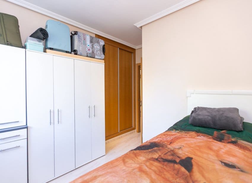 2 quarto Apartamento para venda em Orihuela Costa com piscina - 174 900 € (Ref: 9576828)