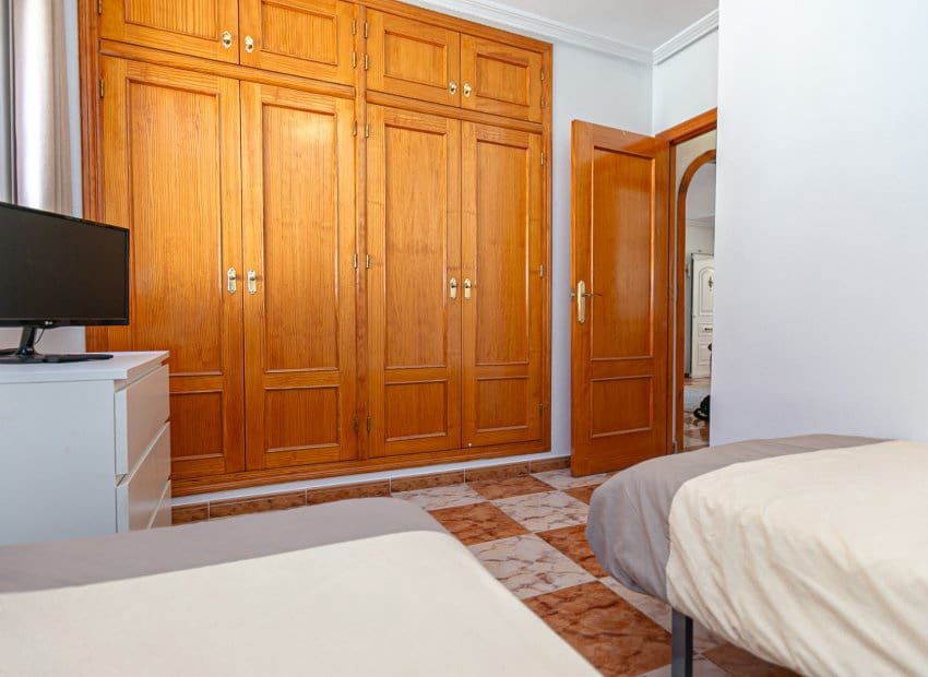 Ático de 2 habitaciones en Villamartin en venta con piscina - 139.000 € (Ref: 9599754)