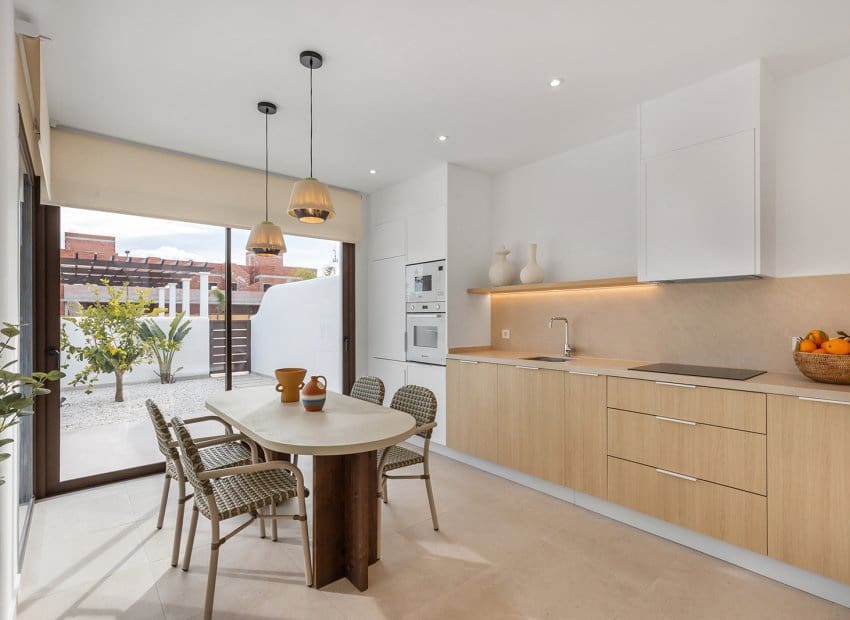 3 bedroom Villa for sale in Los Alcazares with pool - € 539,900 (Ref: 9601290)