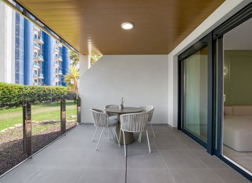 3 soverom Leilighet til salgs i Punta Prima med svømmebasseng - € 364 000 (Ref: 9601325)