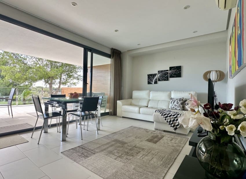 2 camera da letto Appartamento in vendita in Villamartin con piscina - 255.000 € (Rif: 9601337)