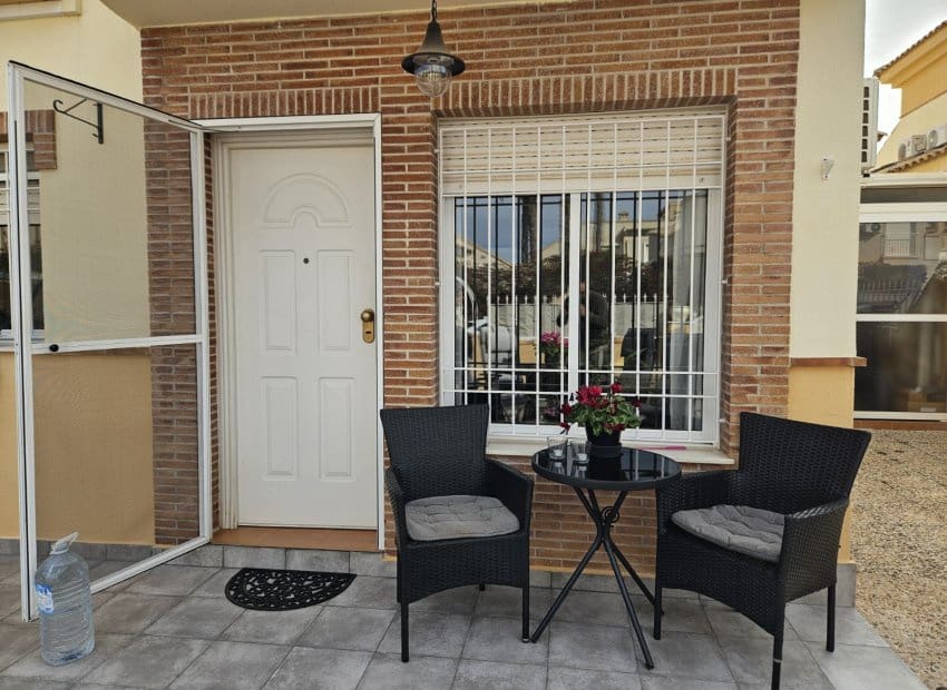 3 soverom Villa til salgs i Villamartin med svømmebasseng - € 239 000 (Ref: 9601338)