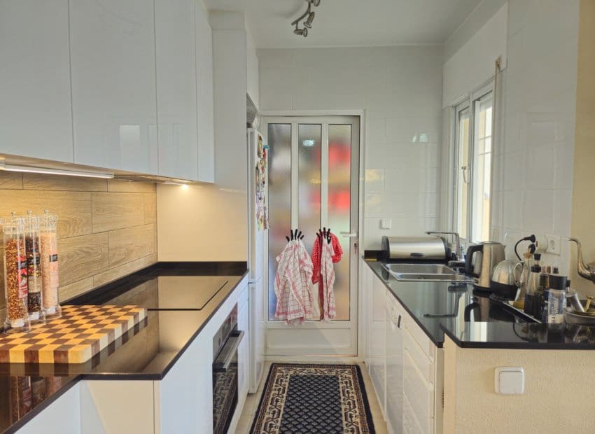 3 soverom Villa til salgs i Villamartin med svømmebasseng - € 239 000 (Ref: 9601338)