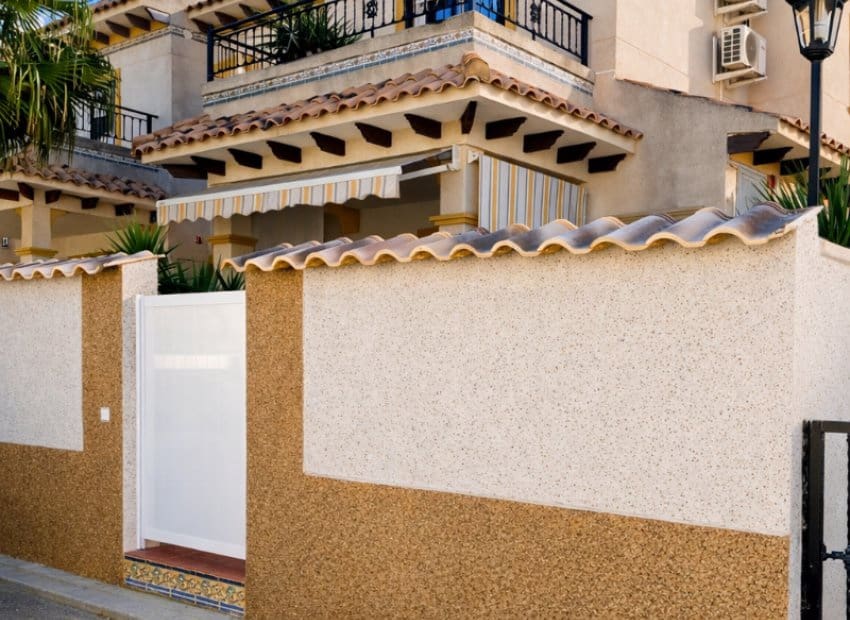 2 quarto Casa em Banda para venda em La Zenia com piscina - 230 000 € (Ref: 9601339)