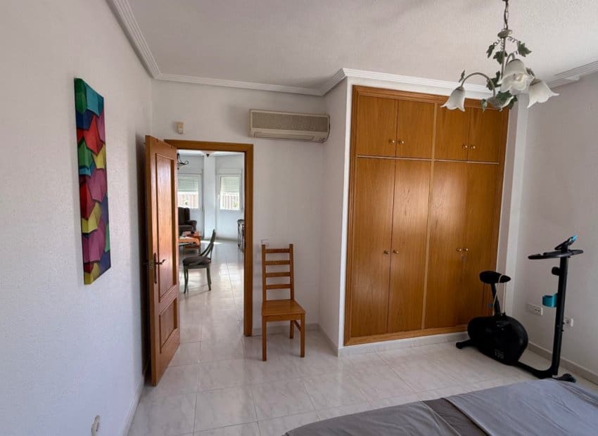 4 chambre Villa/Maison à vendre à Orihuela Costa avec piscine - 570 000 € (Ref: 9601340)