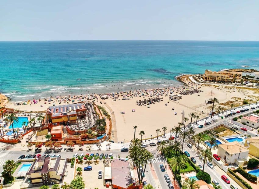 2 soveværelse Penthouse til salg i Villamartin med swimmingpool garage - € 229.900 (Ref: 9630396)