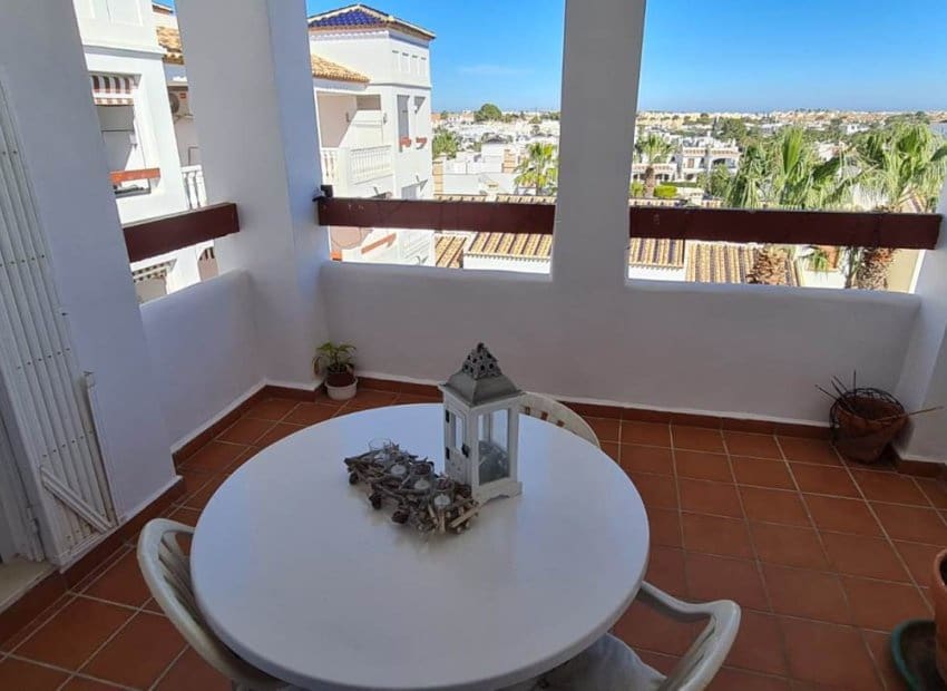 2 bedroom Penthouse for sale in Villamartin with pool garage - € 229,900 (Ref: 9630396)