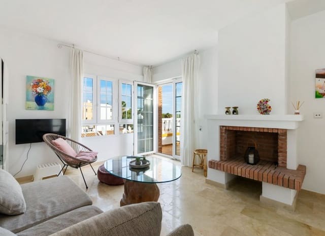 3 bedroom Villa for sale in Villamartin, Orihuela with pool - € 359,000 (Ref: 9637889)