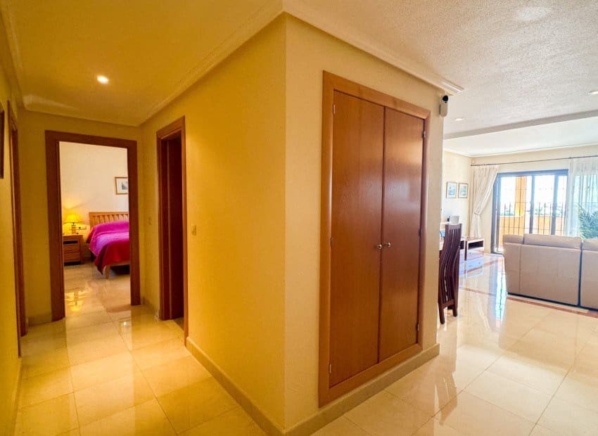 2 makuuhuone Huoneisto myytävänä paikassa Villamartin mukana uima-altaan 
autotalli - 235 000 € (Ref: 9637890)