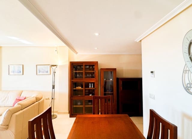 2 makuuhuone Huoneisto myytävänä paikassa Villamartin, Orihuela mukana uima-altaan 
autotalli - 235 000 € (Ref: 9637890)