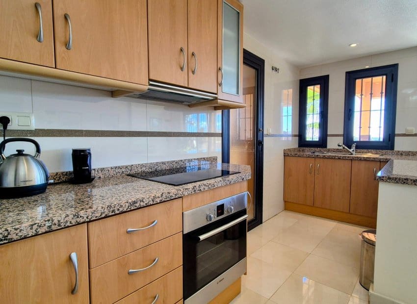 2 makuuhuone Huoneisto myytävänä paikassa Villamartin mukana uima-altaan 
autotalli - 235 000 € (Ref: 9637890)