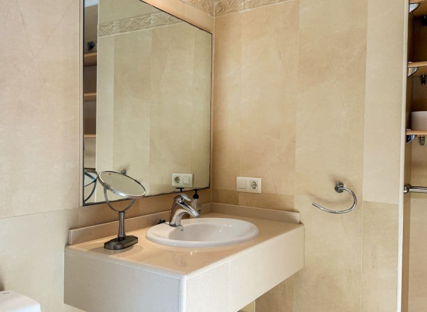 2 makuuhuone Huoneisto myytävänä paikassa Villamartin mukana uima-altaan 
autotalli - 235 000 € (Ref: 9637890)