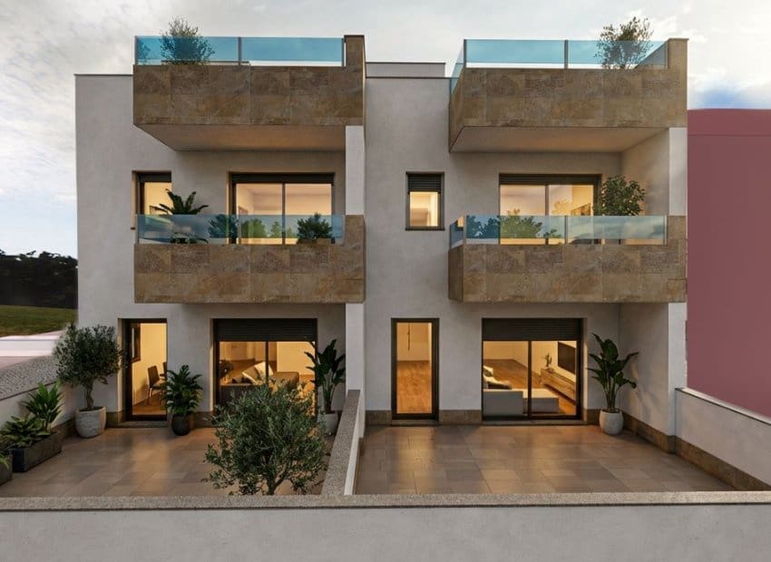 2 bedroom Townhouse for sale in Bigastro with pool garage - € 255,000 (Ref: 9637909)