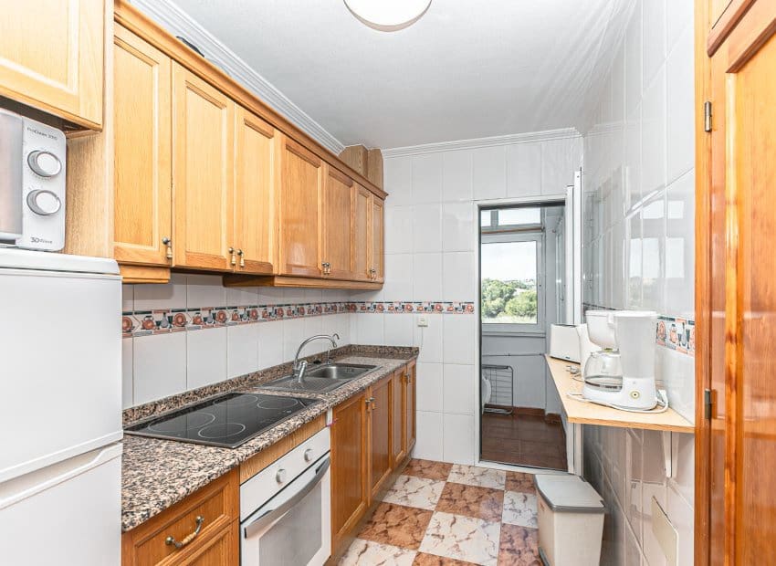 2 makuuhuone Huoneisto myytävänä paikassa La Zenia mukana uima-altaan - 155 000 € (Ref: 9637915)