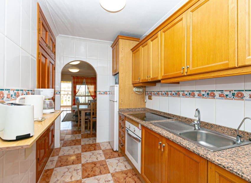 2 makuuhuone Huoneisto myytävänä paikassa La Zenia mukana uima-altaan - 155 000 € (Ref: 9637915)