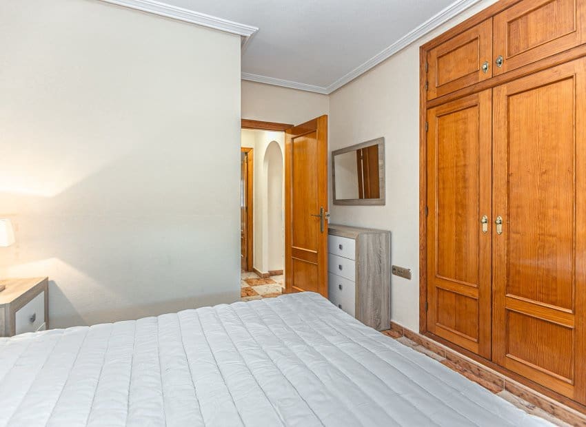 2 makuuhuone Huoneisto myytävänä paikassa La Zenia mukana uima-altaan - 155 000 € (Ref: 9637915)