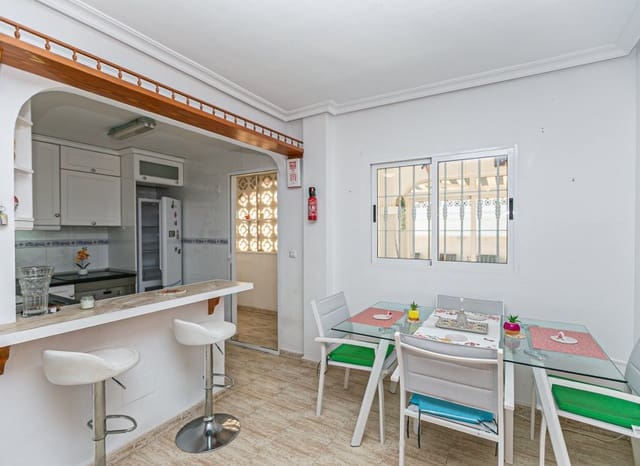 2 chambre Villa/Maison à vendre à Mil Palmeras, Pilar de la Horadada avec piscine - 235 000 € (Ref: 9637916)