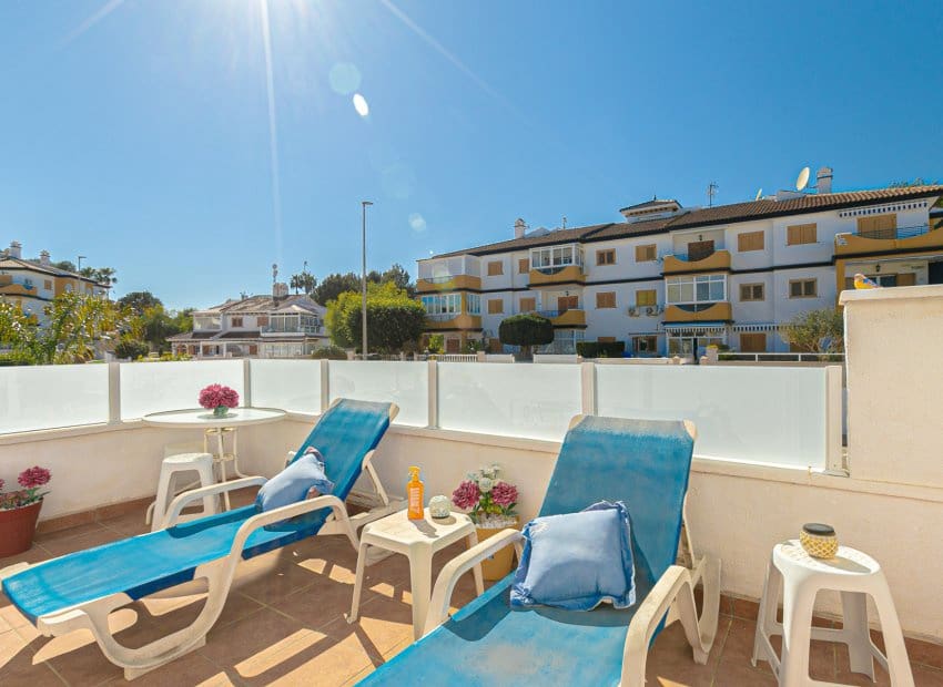 2 chambre Villa/Maison à vendre à Pilar de la Horadada avec piscine - 235 000 € (Ref: 9637916)