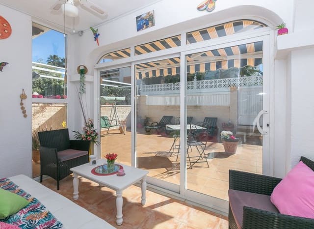 2 chambre Villa/Maison à vendre à Mil Palmeras, Pilar de la Horadada avec piscine - 235 000 € (Ref: 9637916)